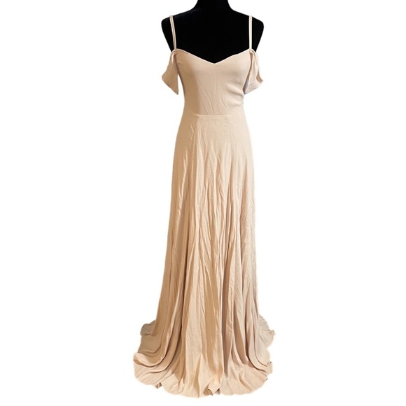 Reformation Poppy Maxi Dress Off Shoulder Gown. Champagne Nude Size 2 - Picture 3 of 16